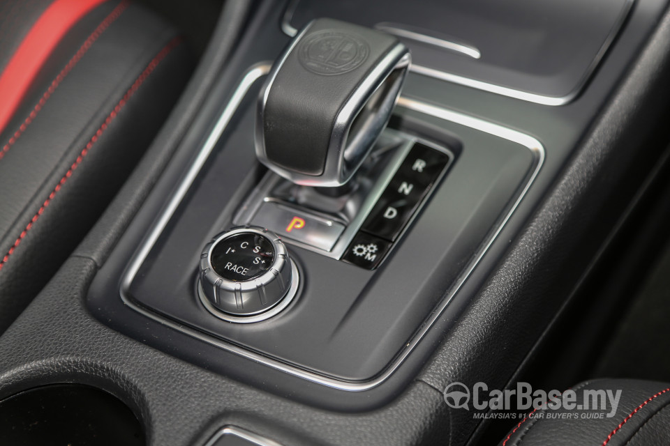 Mercedes-Benz AMG A-Class W176 Facelift (2016) Interior