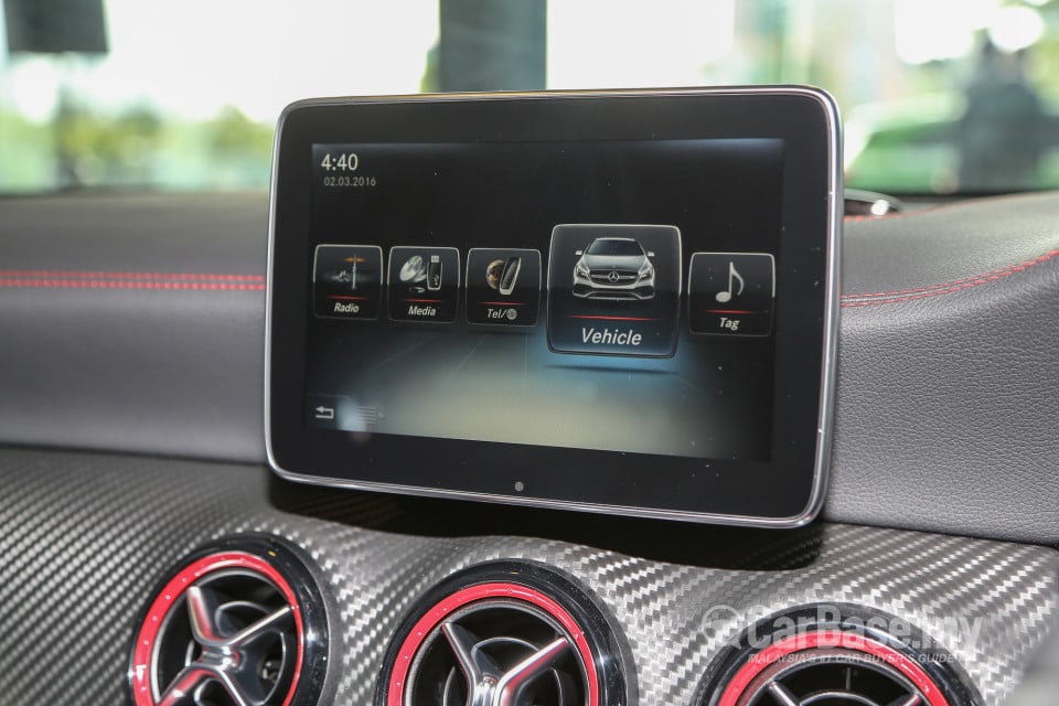 Mercedes-Benz AMG A-Class W176 Facelift (2016) Interior