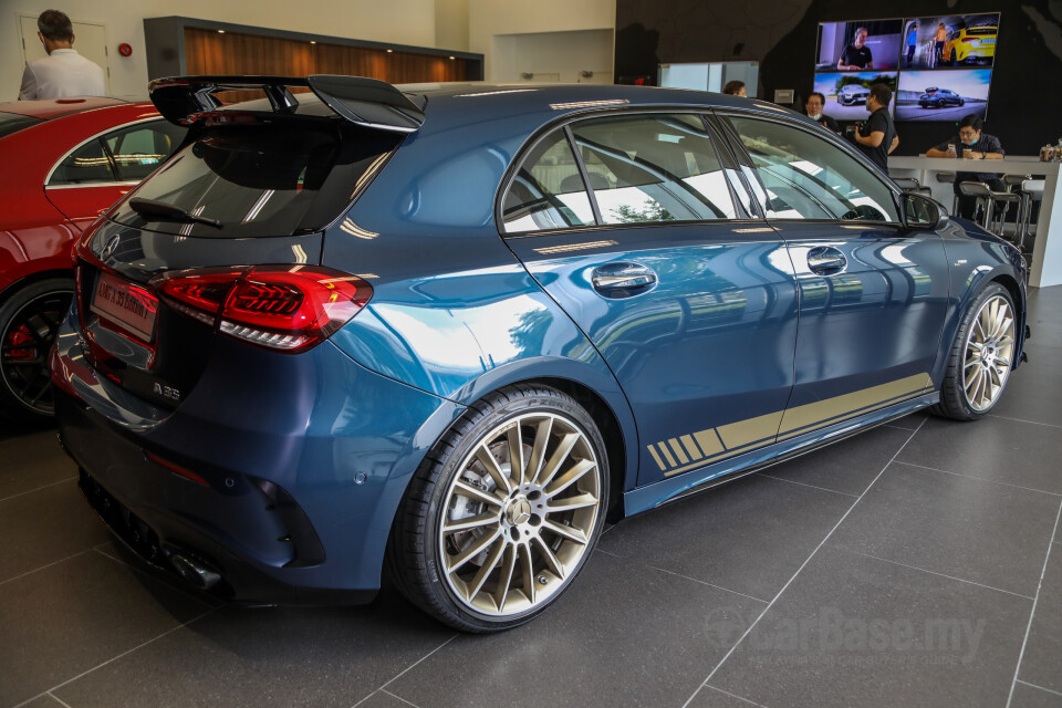 Kia Stinger CK (2018) Exterior