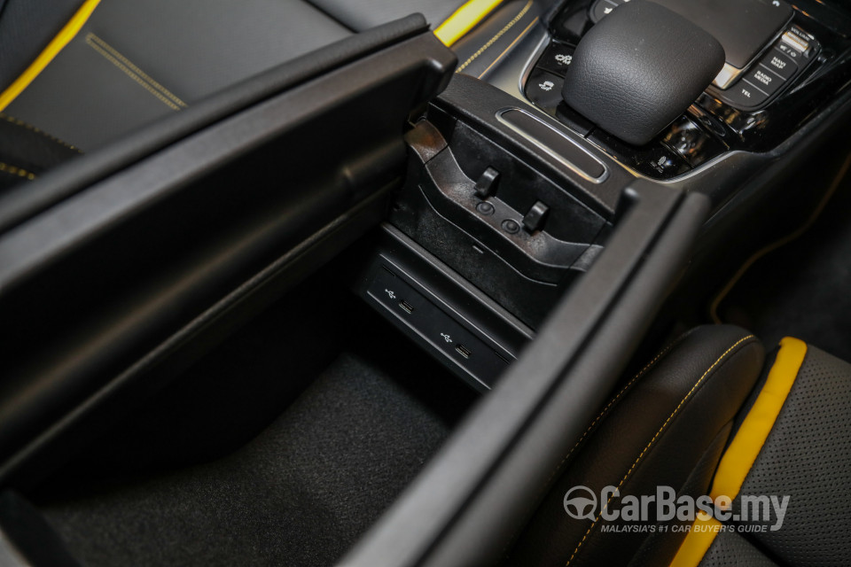 Mercedes-Benz AMG A-Class W177 (2020) Interior