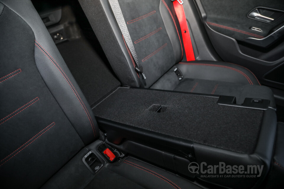 Kia Picanto JA (2018) Interior