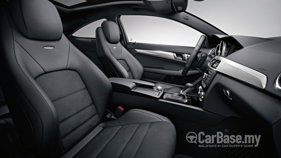 Mercedes-Benz AMG C-Class Coupe C204 (2012) Interior