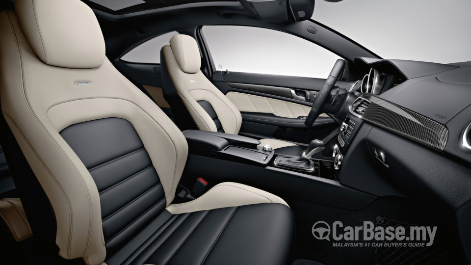 Mercedes-Benz AMG C-Class Coupe C204 (2012) Interior