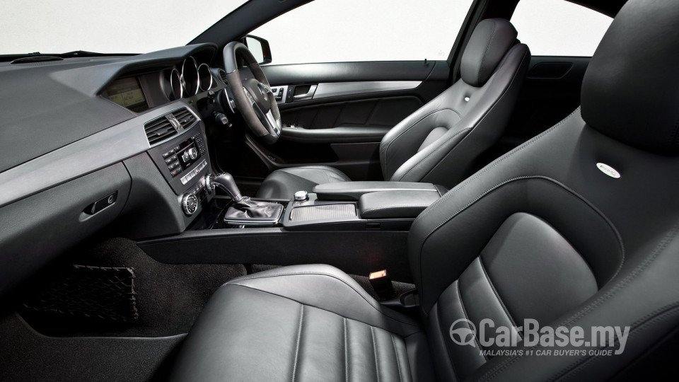 Mercedes-Benz AMG C-Class Coupe C204 (2012) Interior