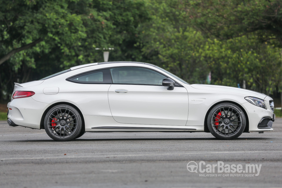 Mercedes-Benz AMG C-Class Coupe C205 AMG (2016) Exterior