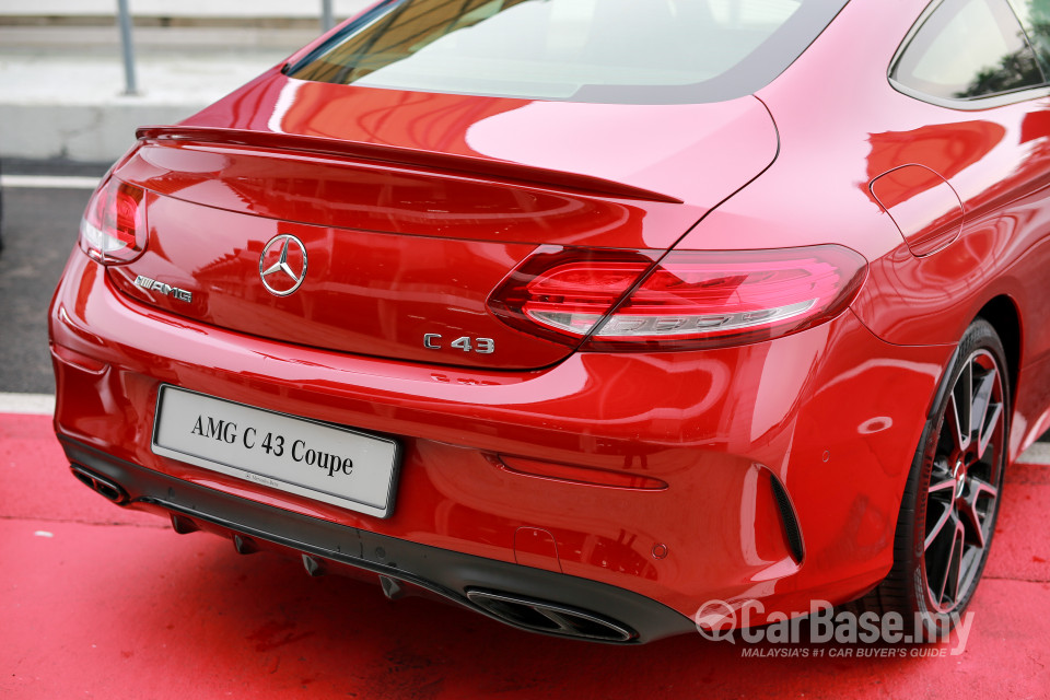 Mercedes-Benz AMG C-Class Coupe C205 AMG (2016) Exterior