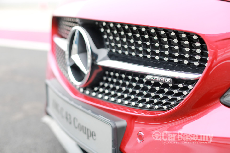 Mercedes-Benz AMG C-Class Coupe C205 AMG (2016) Exterior