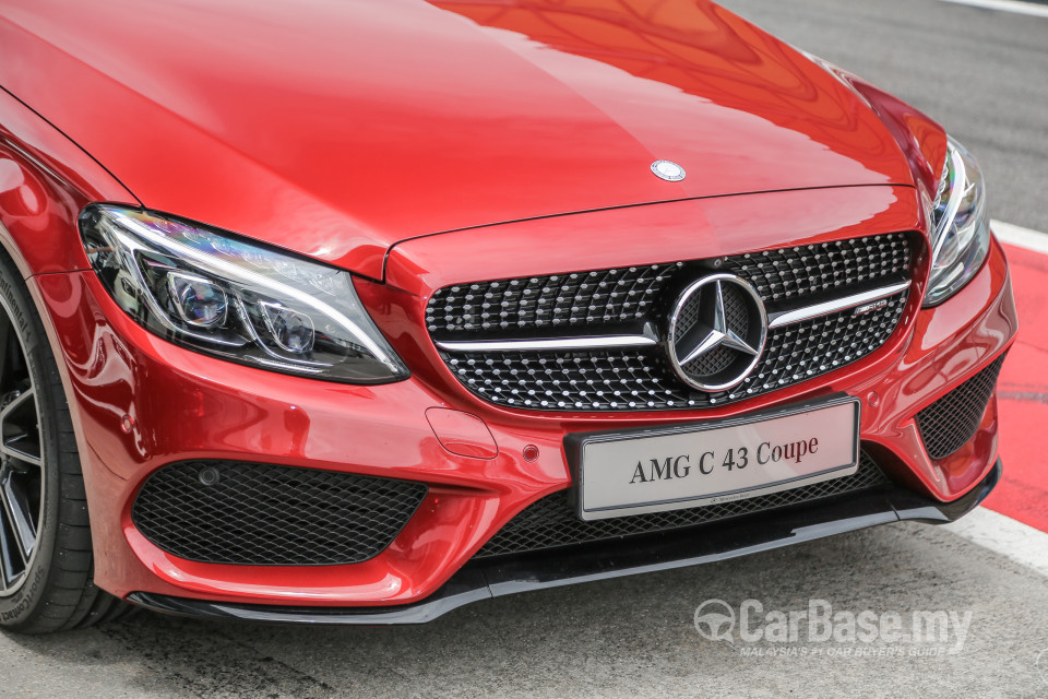 Mercedes-Benz AMG C-Class Coupe C205 AMG (2016) Exterior