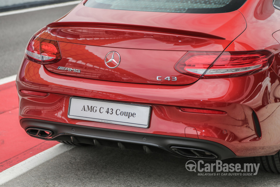Mercedes-Benz AMG C-Class Coupe C205 AMG (2016) Exterior