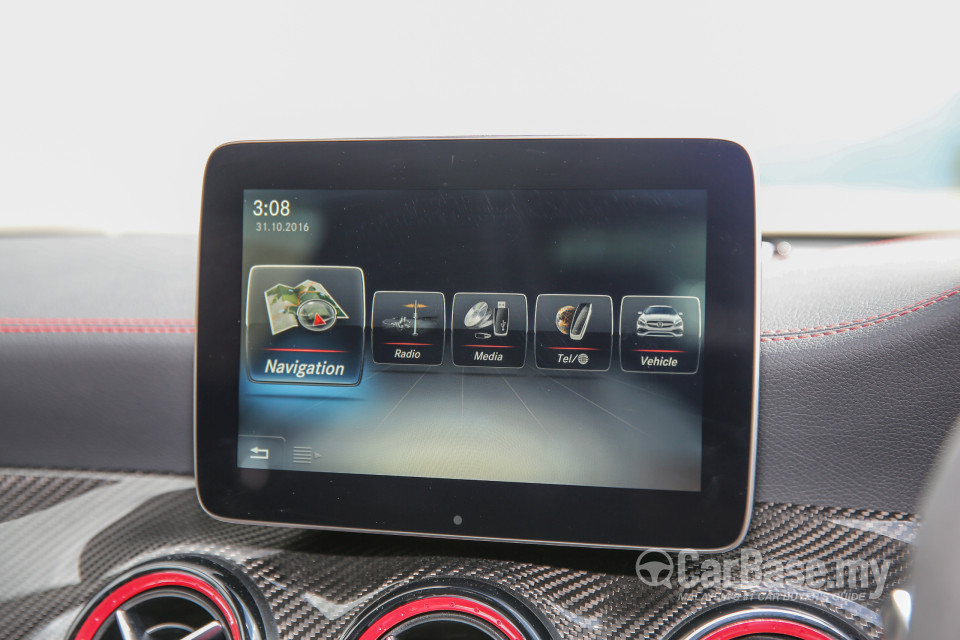 Mercedes-Benz AMG CLA C117 Facelift (2016) Interior