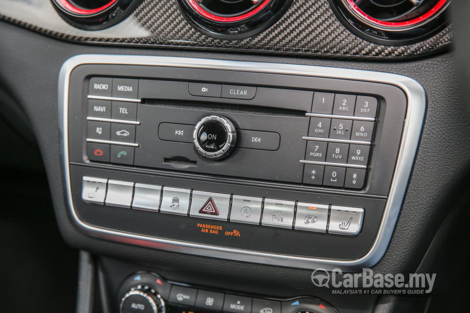 Mercedes-Benz AMG CLA C117 Facelift (2016) Interior