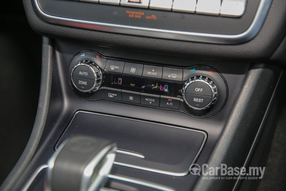Mercedes-Benz AMG CLA C117 Facelift (2016) Interior