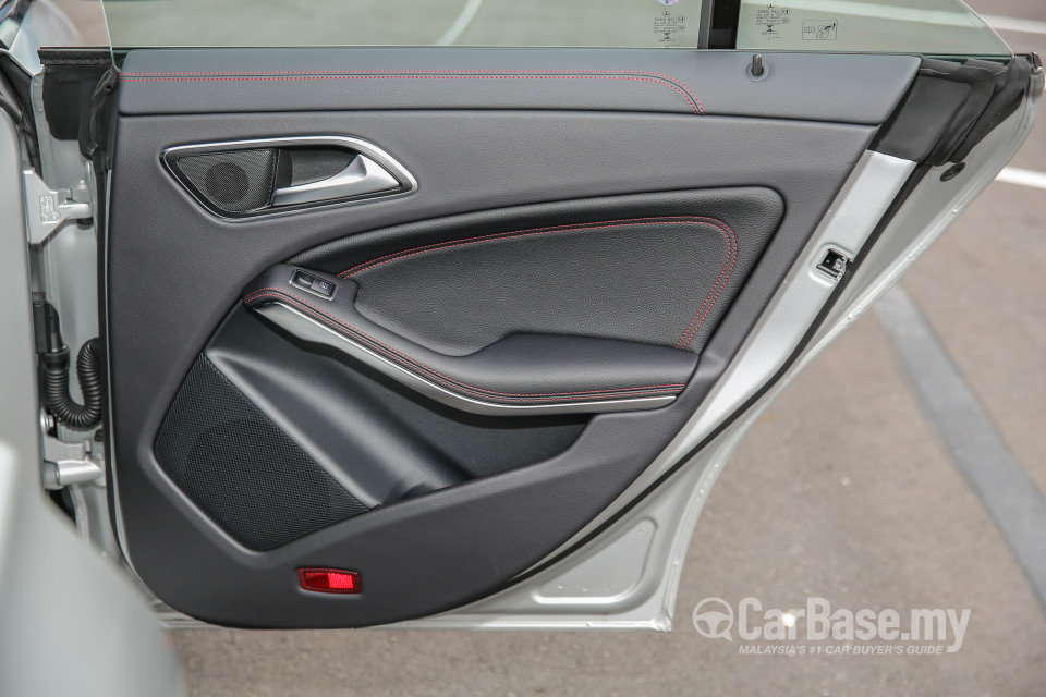 Mercedes-Benz AMG CLA C117 Facelift (2016) Interior