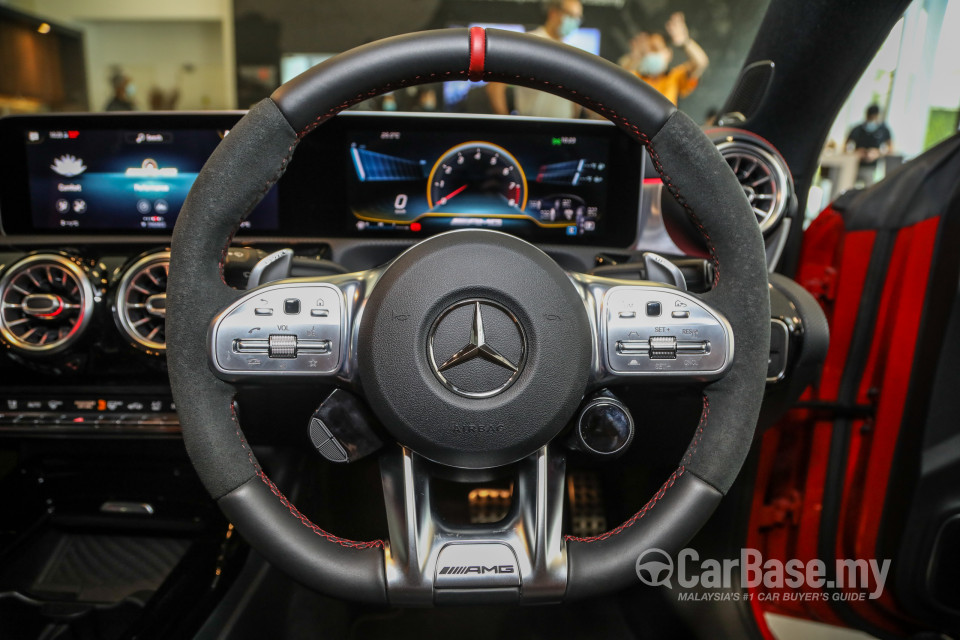Mercedes-Benz AMG CLA C118 (2020) Interior