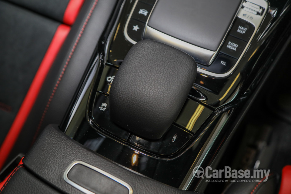 Mercedes-Benz AMG CLA C118 (2020) Interior