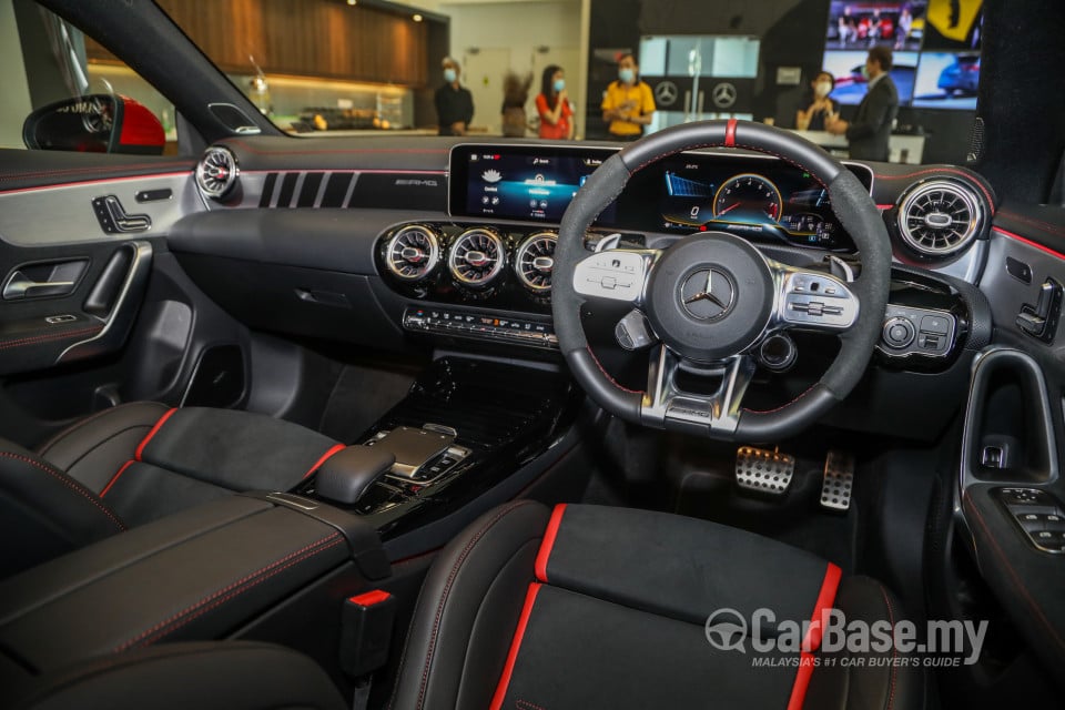 Mercedes-Benz AMG CLA C118 (2020) Interior