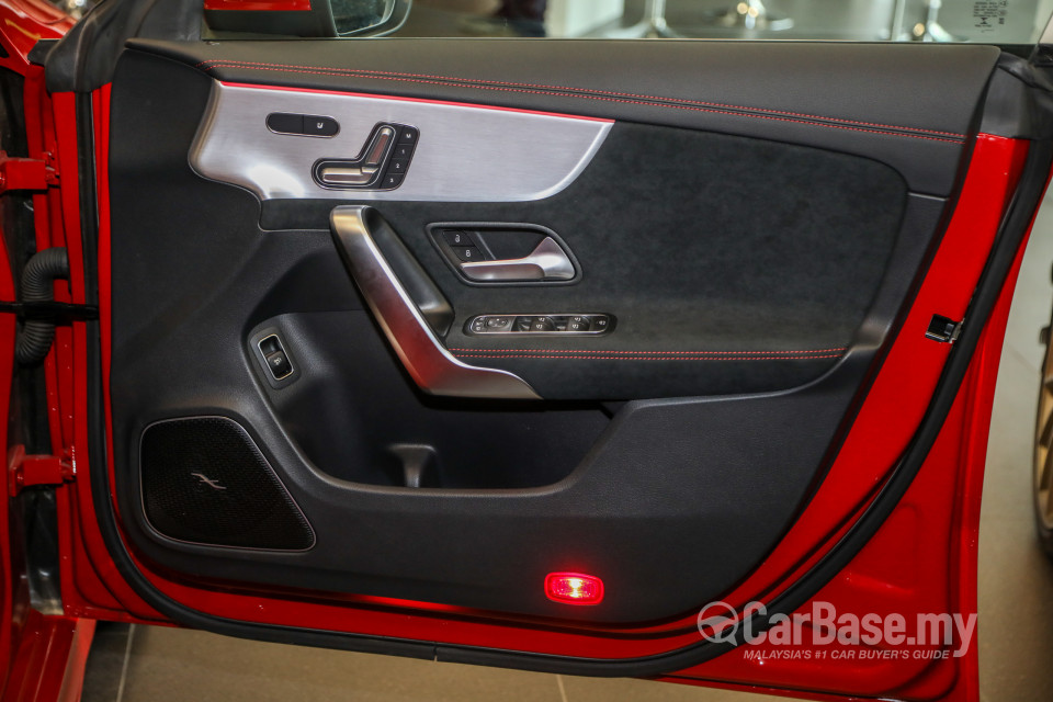 Mercedes-Benz AMG CLA C118 (2020) Interior