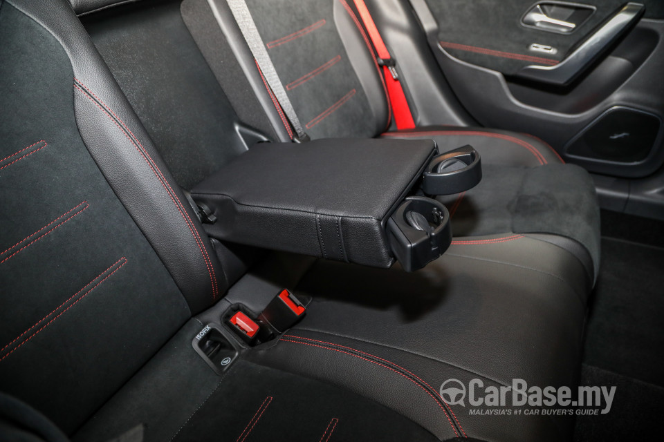 Mercedes-Benz AMG CLA C118 (2020) Interior