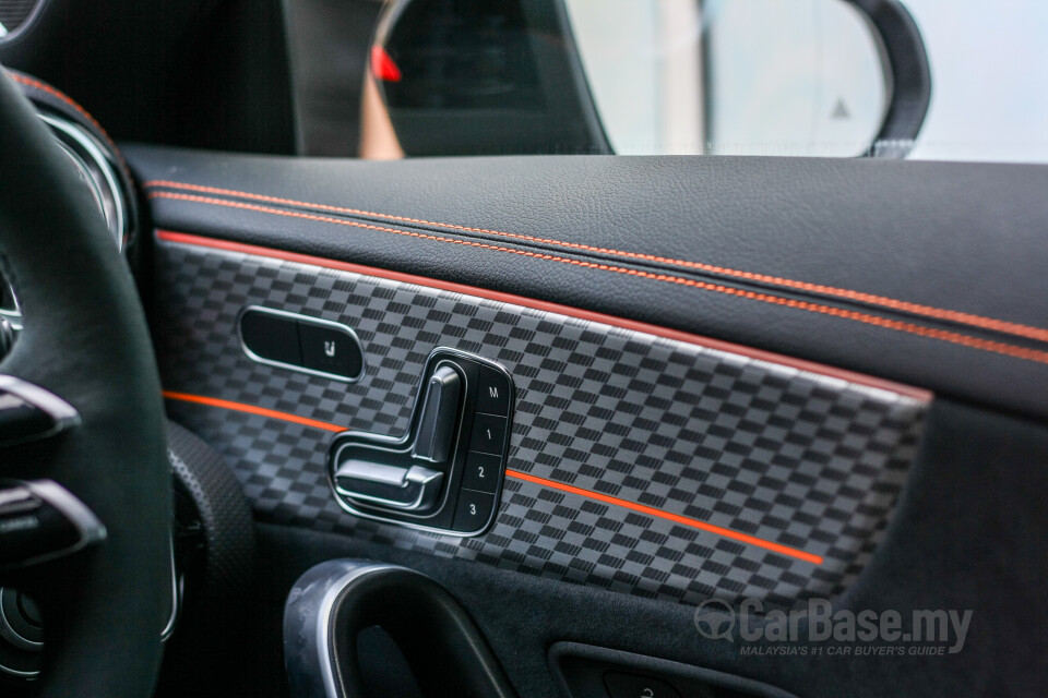 Mercedes-Benz AMG CLA C118 Facelift (2023) Interior