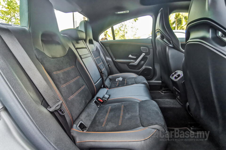 Mercedes-Benz AMG CLA C118 Facelift (2023) Interior