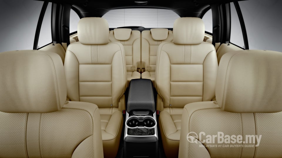 Mercedes-Benz R-Class V251 (2010) Interior