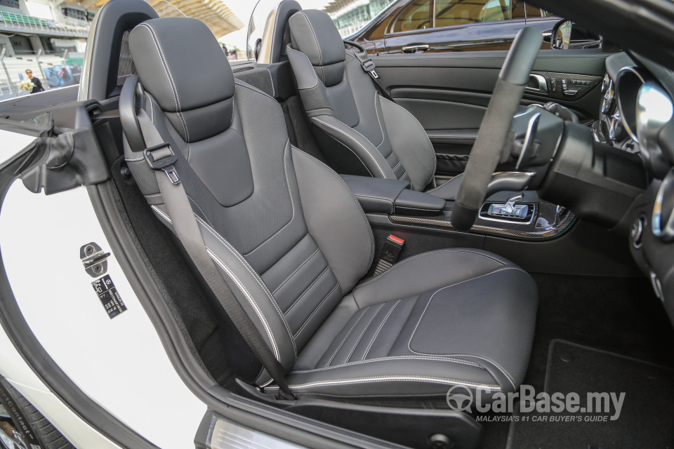 Mercedes-Benz SLC AMG R172 Facelift (2017) Interior