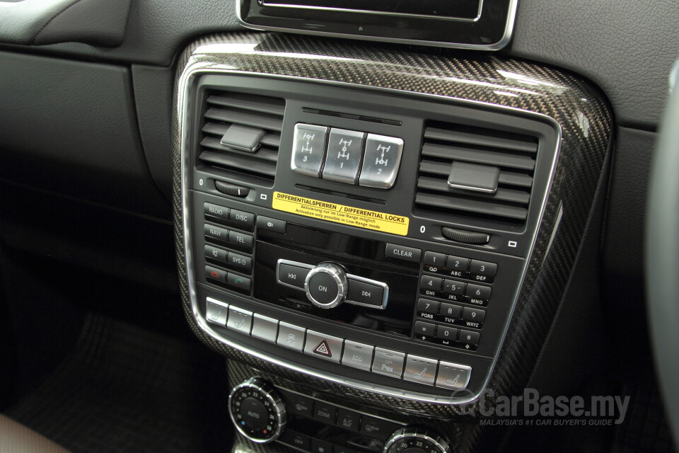 Mercedes-Benz AMG G-Class W463 (2013) Interior