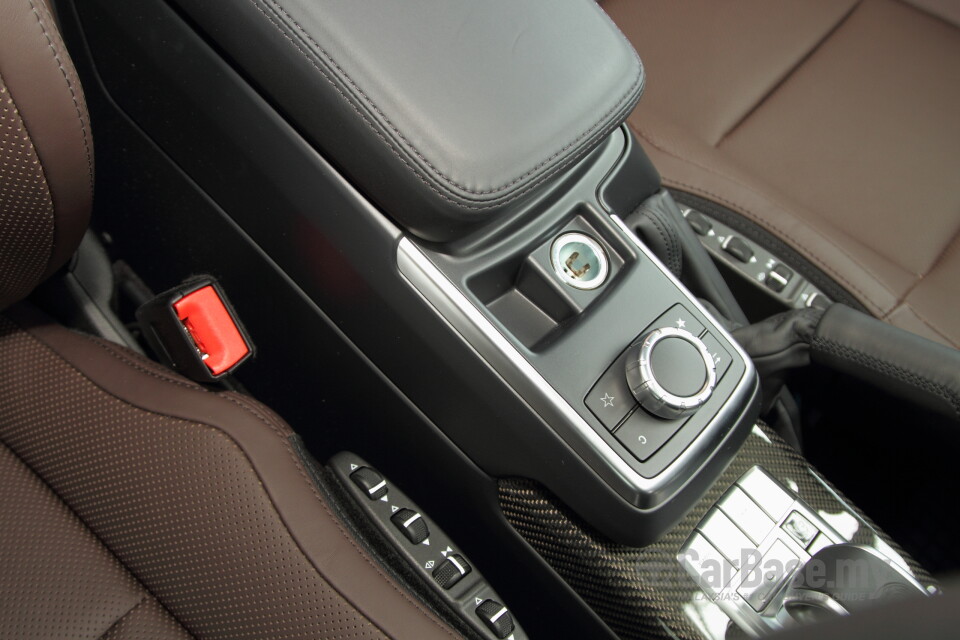 Mercedes-Benz AMG G-Class W463 (2013) Interior