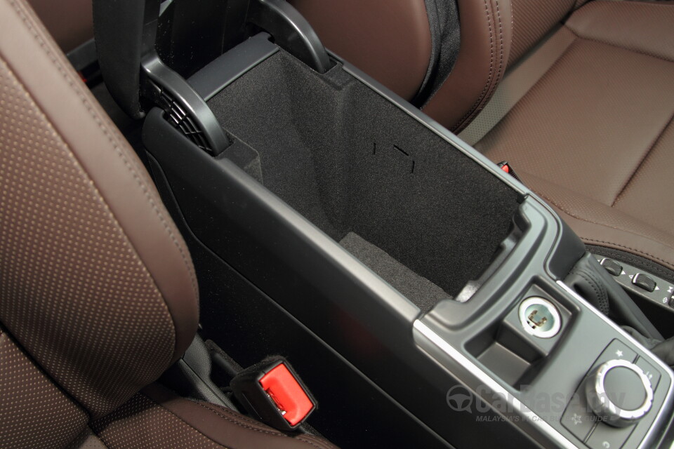 Mercedes-Benz AMG G-Class W463 (2013) Interior