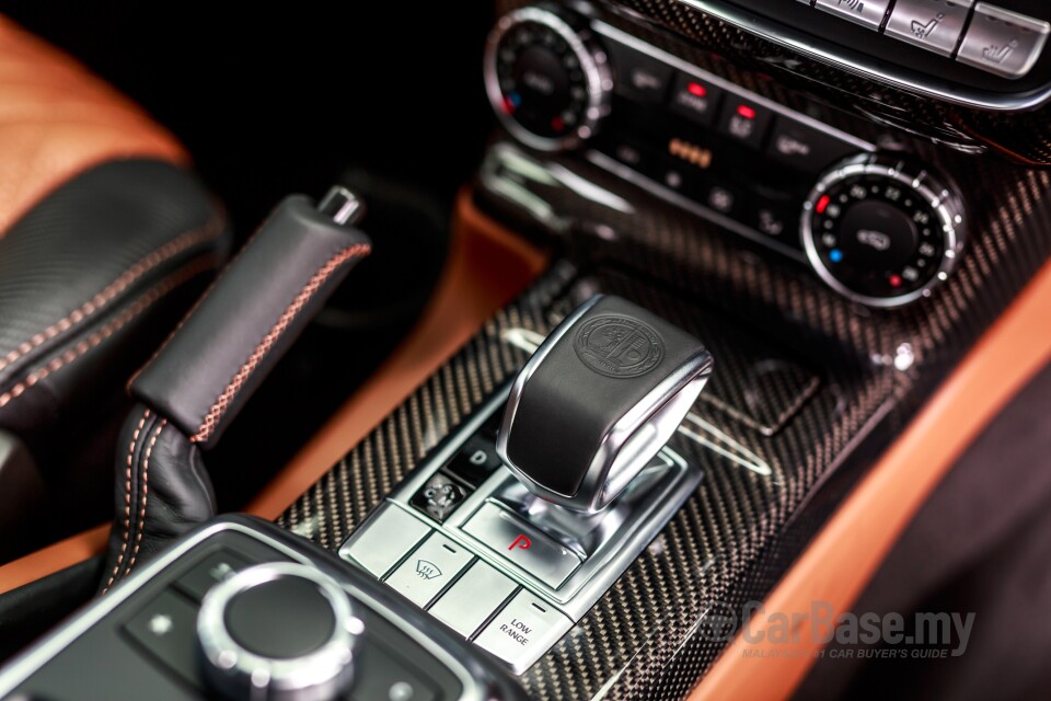 Mercedes-Benz AMG G-Class W463 Facelift (2016) Interior