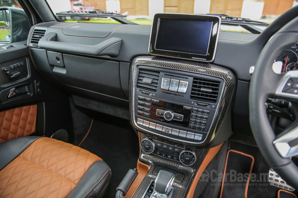 Mercedes-Benz AMG G-Class W463 Facelift (2016) Interior