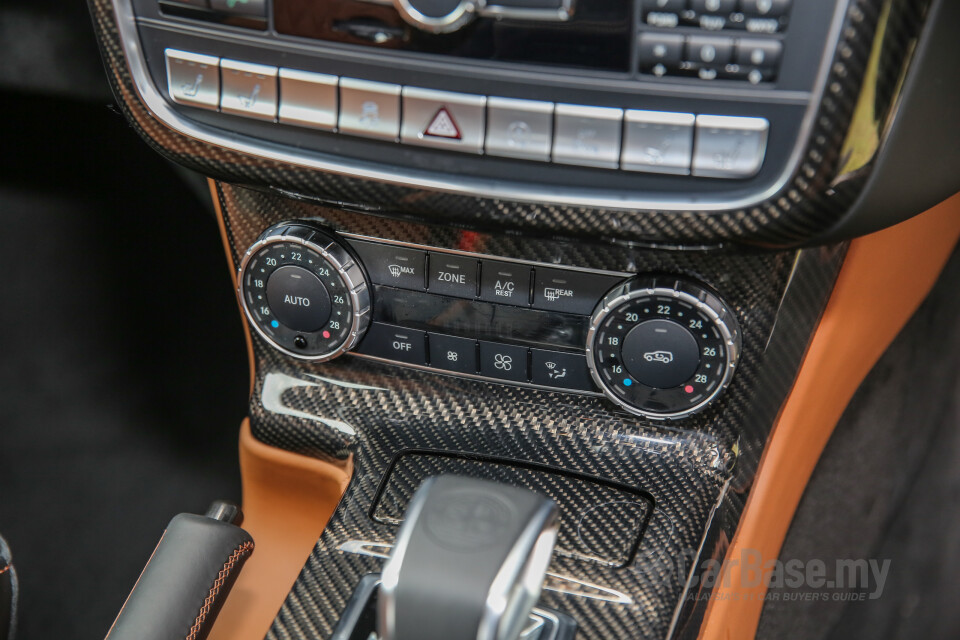 Mercedes-Benz AMG G-Class W463 Facelift (2016) Interior