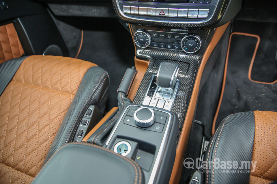 Mercedes-Benz AMG G-Class W463 Facelift (2016) Interior