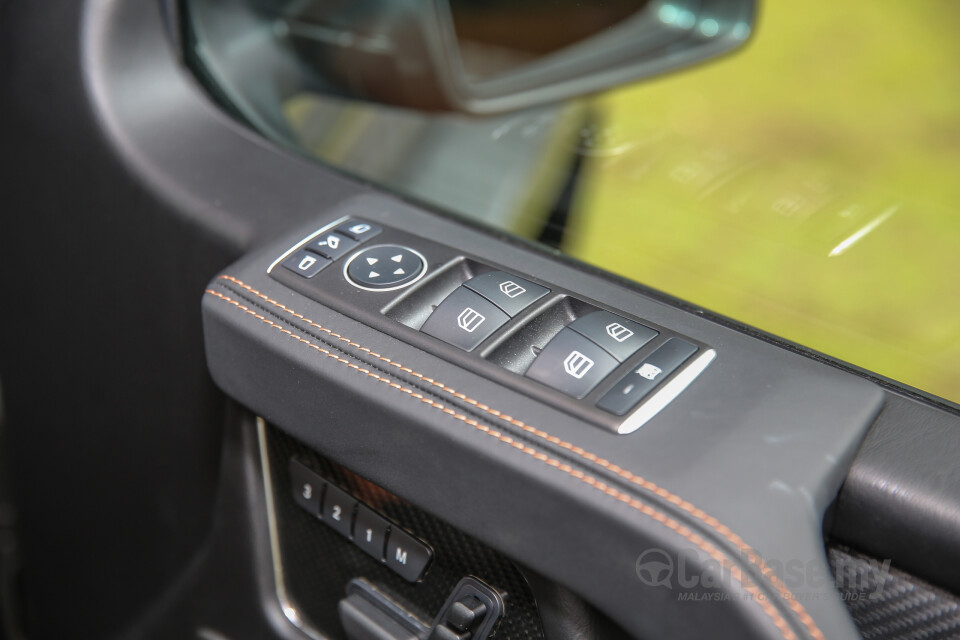 Mercedes-Benz AMG G-Class W463 Facelift (2016) Interior