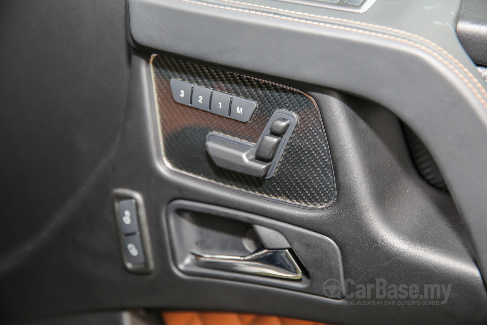 Mercedes-Benz AMG G-Class W463 Facelift (2016) Interior