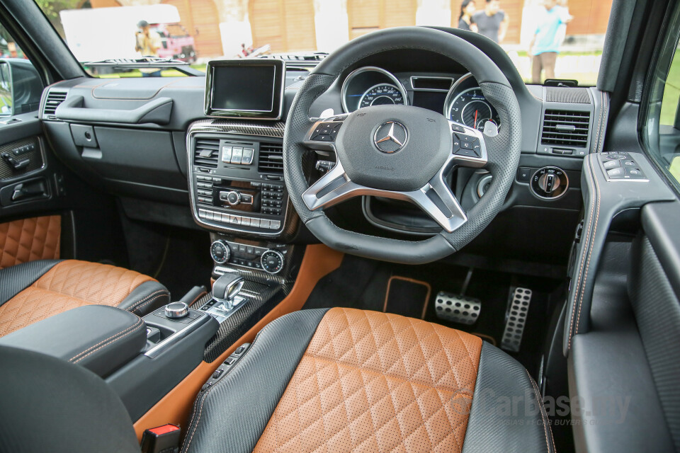 Mercedes-Benz AMG G-Class W463 Facelift (2016) Interior