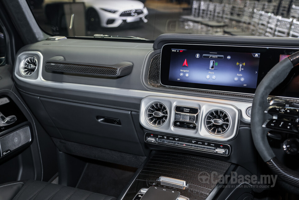 Mercedes-Benz AMG G-Class W465 (2024) Interior