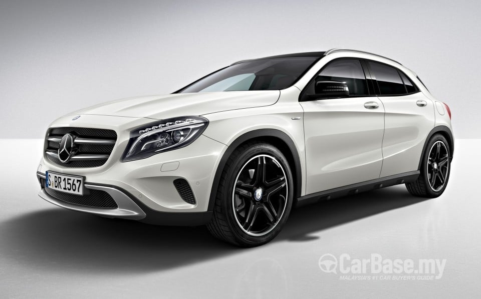 Mercedes-Benz GLA X156 (2014) Exterior