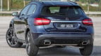 Mercedes-Benz GLA Exterior photo