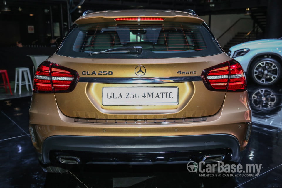 Mercedes-Benz GLA X156 Facelift (2017) Exterior