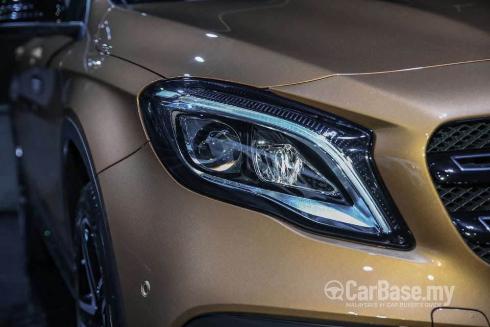 Mercedes-Benz GLA X156 Facelift (2017) Exterior