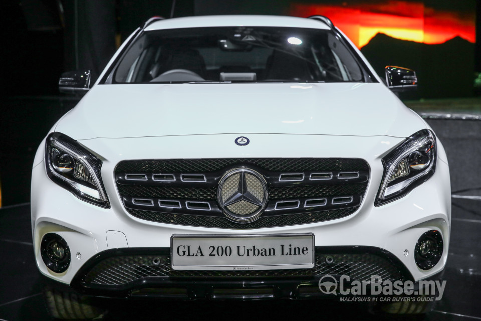 Mercedes-Benz GLA X156 Facelift (2017) Exterior
