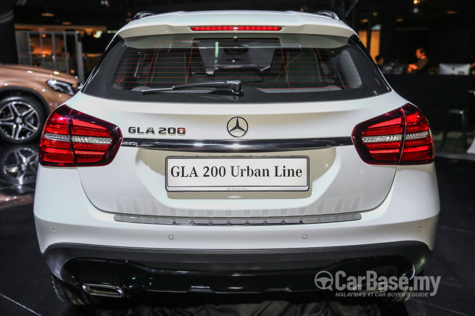 Mercedes-Benz GLA X156 Facelift (2017) Exterior
