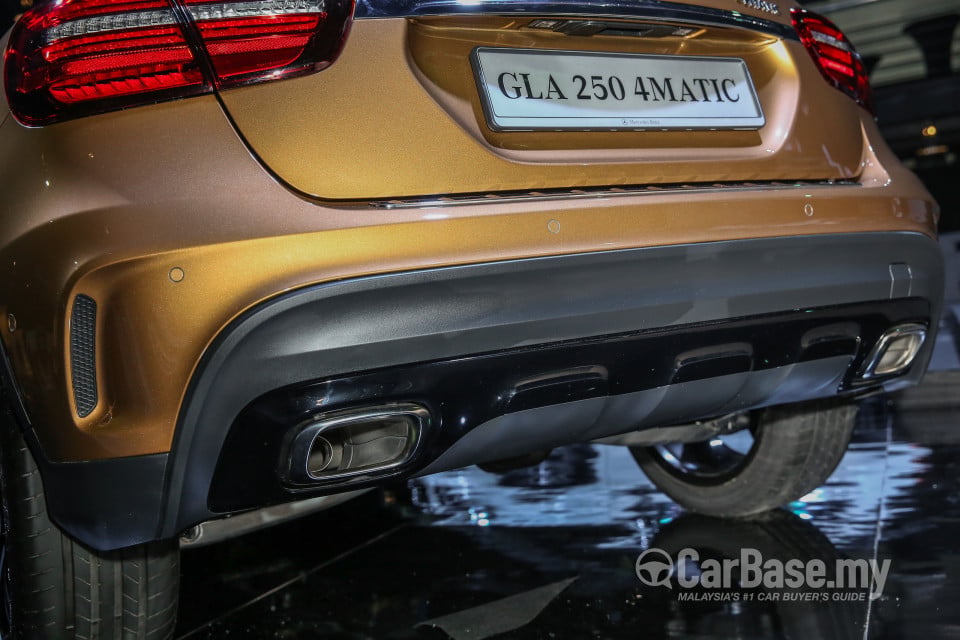 Mercedes-Benz GLA X156 Facelift (2017) Exterior