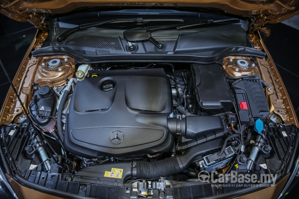 Mercedes-Benz GLA X156 Facelift (2017) Exterior