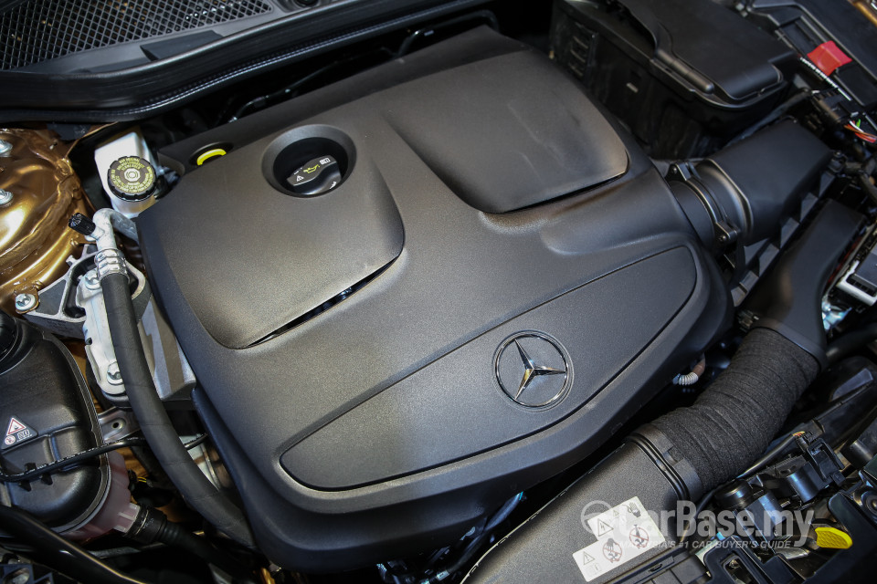 Mercedes-Benz GLA X156 Facelift (2017) Exterior