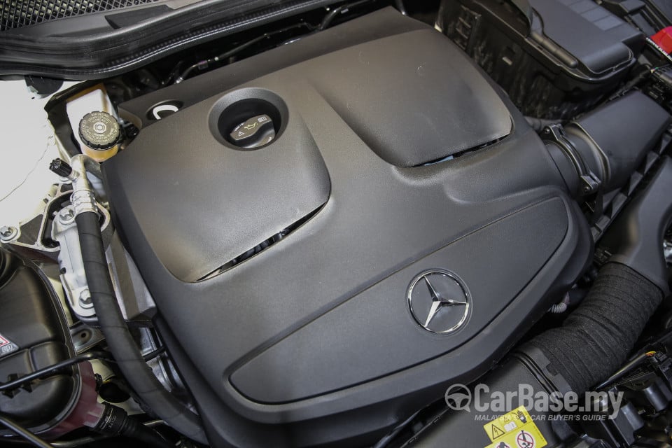 Mercedes-Benz GLA X156 Facelift (2017) Exterior