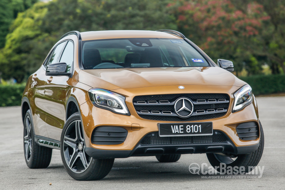 Mercedes-Benz GLA X156 Facelift (2017) Exterior