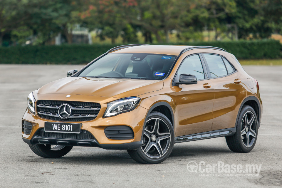 Mercedes-Benz GLA X156 Facelift (2017) Exterior