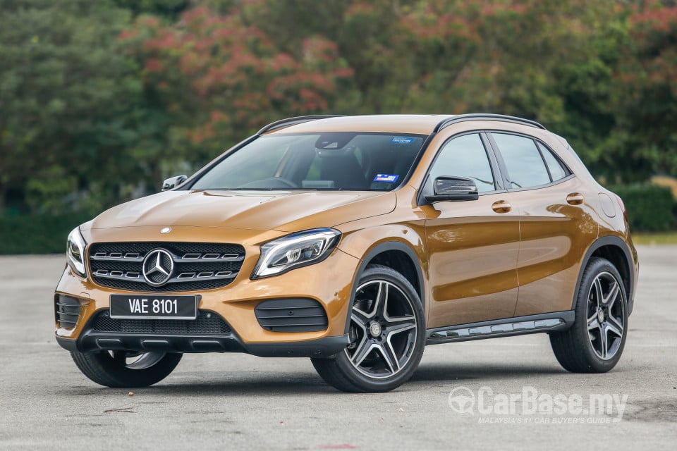 Mercedes-Benz GLA X156 Facelift (2017) Exterior